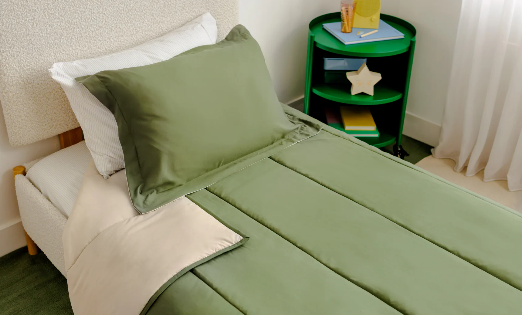 Endy Petit Comforter Set - Image 12