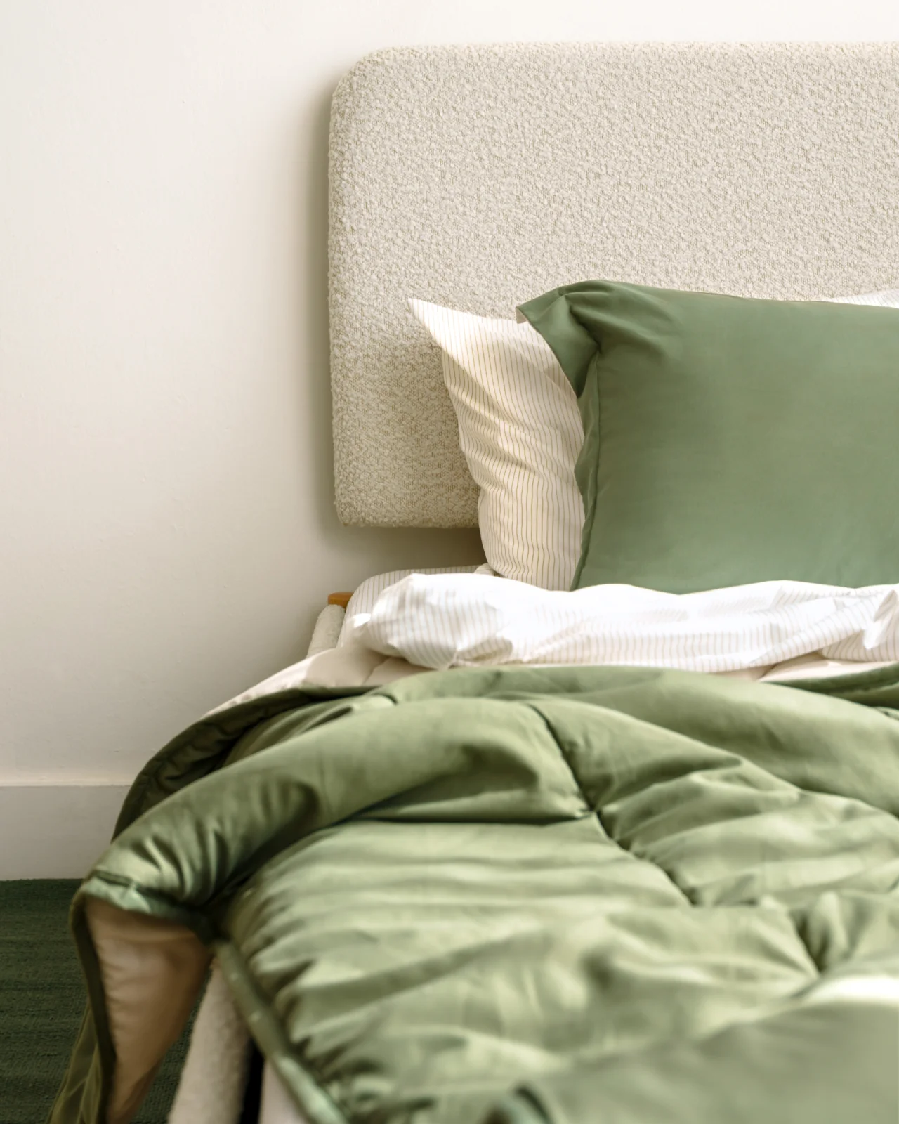 Endy Petit Comforter Set - Image 16