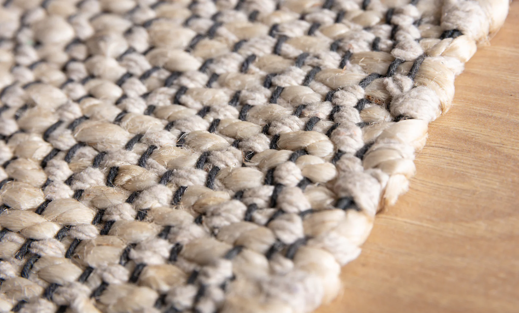 Hand-Loomed Jute Rug - Image 3